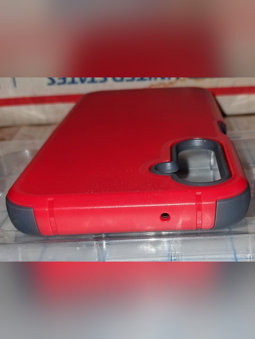 PROTECT ONN. SLIM RUGGED CASE - Picture 3 of 13